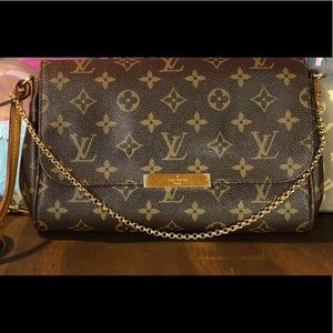 Louis Vuitton Favorite MM
